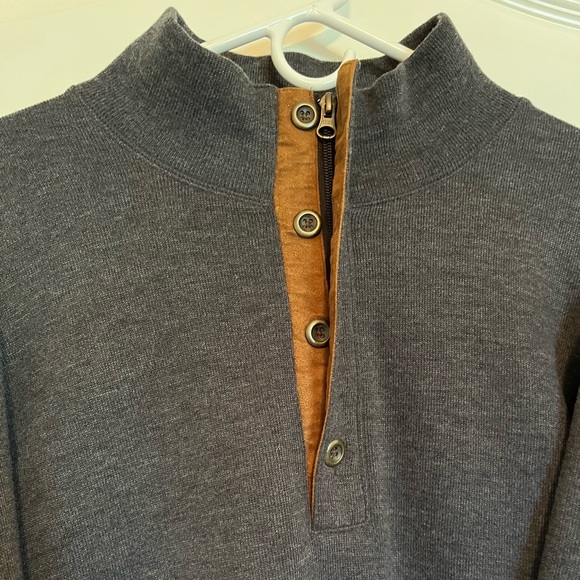 Clearwater Outfitters Pullover Sweater - Picture 2 of 5